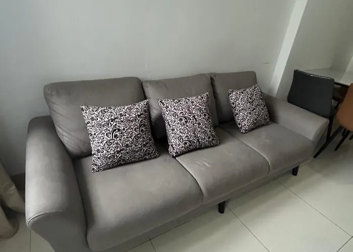 Apartahotel Shore Residences Walking Distance To Mall Of And Near Airport