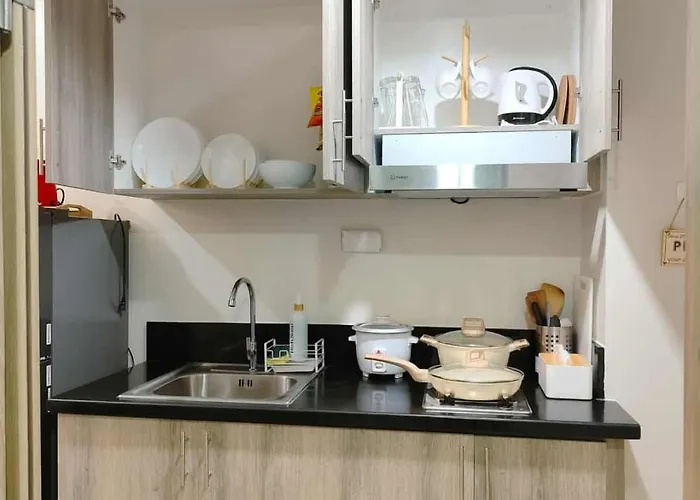 Shore Residences Walking Distance To Mall Of And Near Airport Apartahotel Manila
