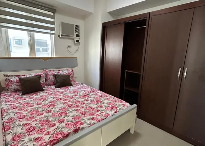 Apartahotel Shore Residences Walking Distance To Mall Of And Near Airport *